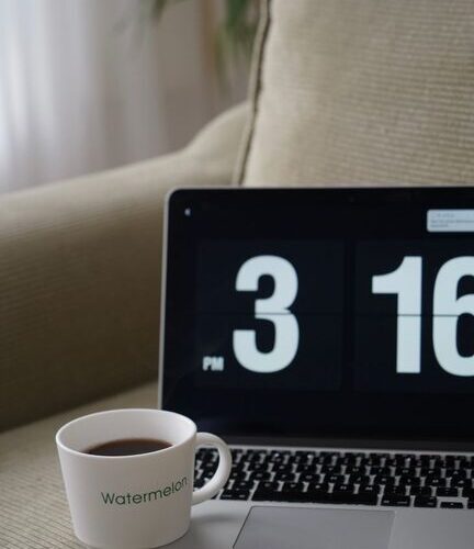 Tips for Creating a Relaxing and Productive Home Office Space